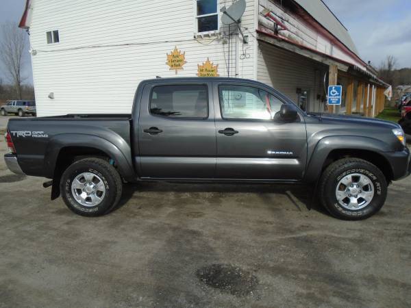 2014 Toyota Tacoma DB Cab 4X4 - cars & trucks - by dealer - vehicle... for sale in Leicester, VT – photo 4