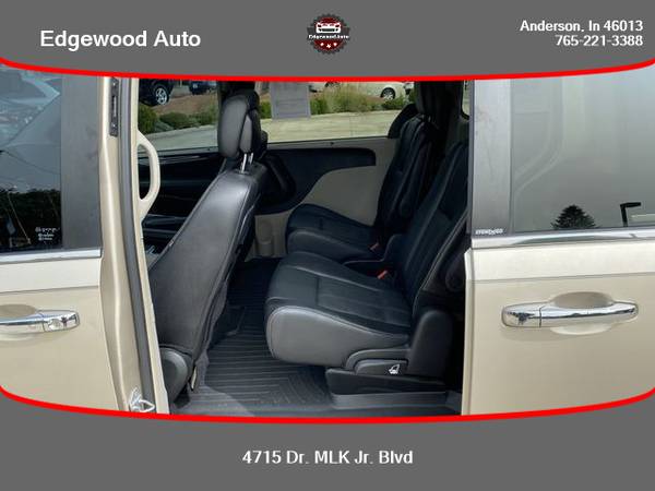 Chrysler Town & Country - BAD CREDIT BANKRUPTCY REPO SSI RETIRED... for sale in Anderson, IN – photo 10