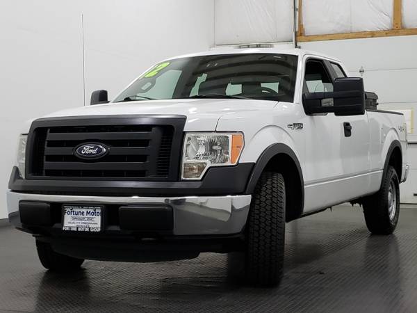 *2012* *Ford* *F-150* *4WD SuperCab 145 XL* for sale in WAUKEGAN, IL – photo 2