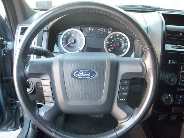 2012 FORD ESCAPE LIMITED 4X4 !! LOADED !!LOW MILES!! PERFECT CARFAX... for sale in Ravenna, OH – photo 12