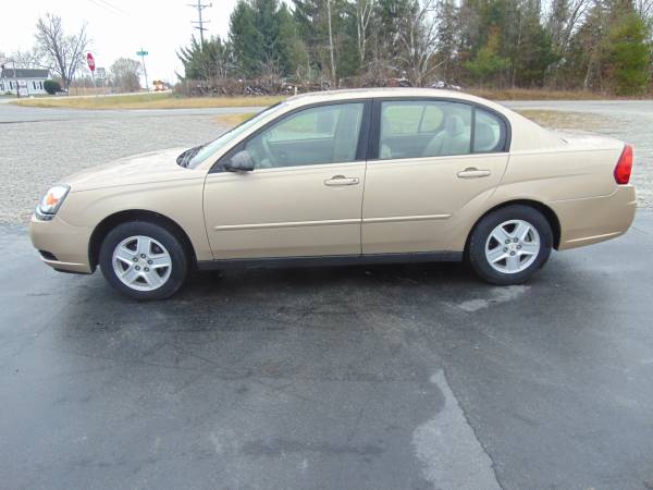 LOW MILES!!2005 CHEVY MALIBU LS - cars & trucks - by dealer -... for sale in CHURUBUSCO, IN, IN – photo 5