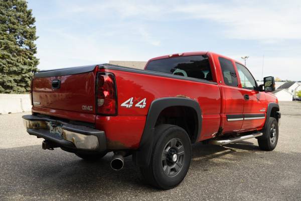 2004 Chevrolet Silverado 2500HD Duramax! - - by dealer for sale in Columbia Heights, MN – photo 4