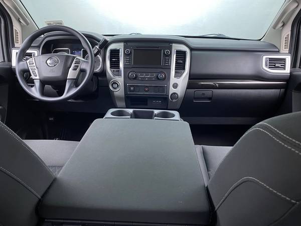 2019 Nissan Titan Crew Cab SV Pickup 4D 5 1/2 ft pickup Gray -... for sale in Tucson, AZ – photo 21