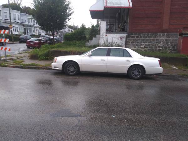 Pure luxury at a discount 03 Cadillac DeVille DHS 2000 - cars &... for sale in Philadelphia, PA – photo 4