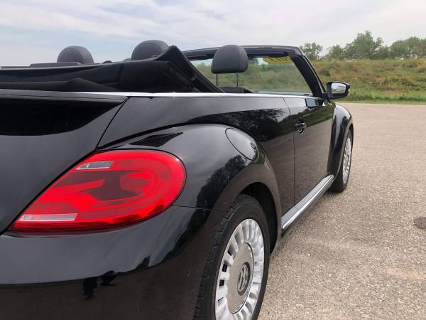 2013 CONVERTIBLE BEETLE!!! for sale in Junction City, KS – photo 13