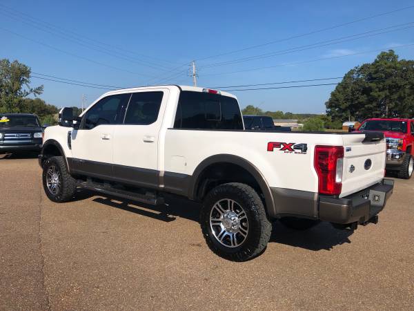 2017 Ford F-250 Super Duty Crew Cab · King Ranch for sale in Oxford, MS – photo 2