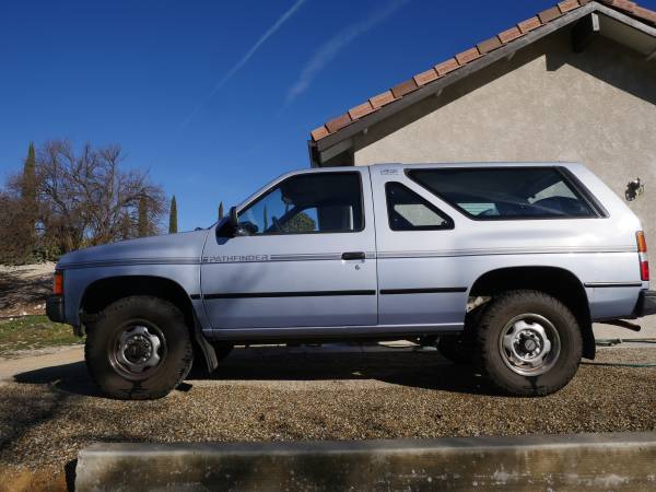 1987 Nissan Pathfinder for sale in Paso robles , CA – photo 2