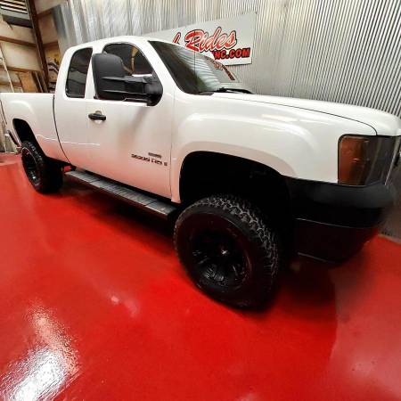 2007 GMC Sierra 2500HD 4WD Ext Cab 143 5 SLE2 - GET APPROVED! for sale in Evans, SD – photo 6