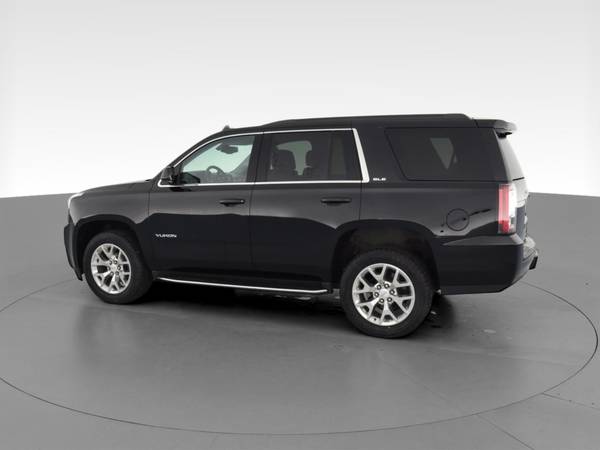 2017 GMC Yukon SLE Sport Utility 4D suv Black - FINANCE ONLINE -... for sale in Manchester, NH – photo 6