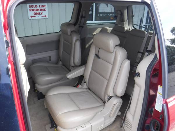 2004 FORD FREESTAR 700$ DOWN FREE TV - cars & trucks - by dealer -... for sale in Loves Park, IL – photo 6