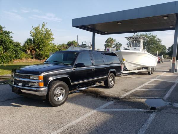 1994 Chevy Suburban 2500 - cars & trucks - by owner - vehicle... for sale in Vero Beach, FL – photo 5