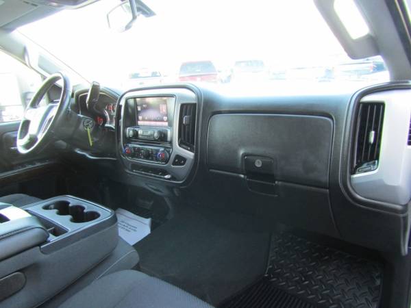 2015 *GMC* *Sierra 2500HD* *4WD Double Cab 144.2 SLE - cars & trucks... for sale in Omaha, NE – photo 12