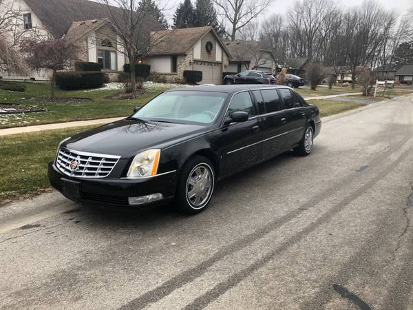 2008 CADILLAC LIMO Ridiculous Low MILES for sale in Temperance, MI – photo 3