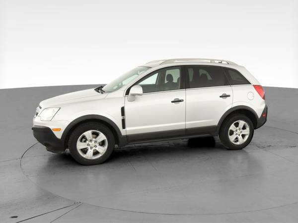 2014 Chevy Chevrolet Captiva Sport LS Sport Utility 4D suv Silver -... for sale in Las Vegas, NV – photo 4