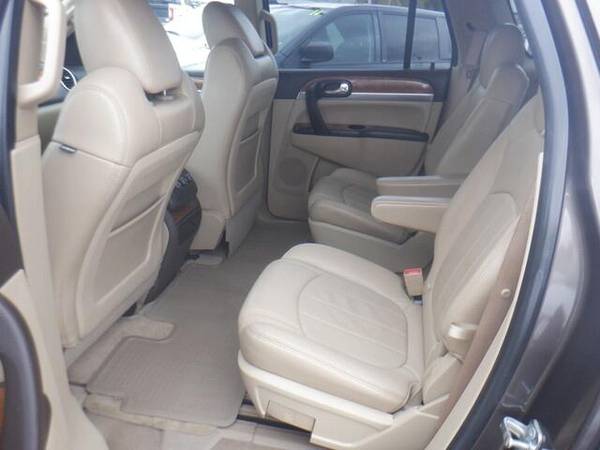 2010 Buick Enclave CXL w/1XL - cars & trucks - by dealer - vehicle... for sale in URBANDALE, IA – photo 6