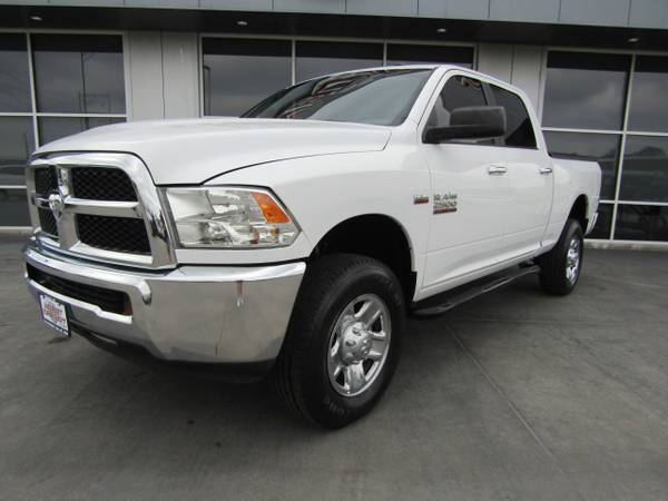 2015 Ram 2500 4WD Crew Cab 149 SLT Bright Whit for sale in Omaha, NE – photo 3