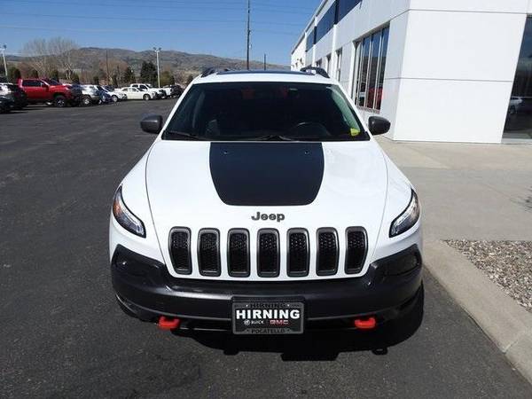 2018 Jeep Cherokee Trailhawk suv Bright White Clearcoat - cars & for sale in Pocatello, ID – photo 23