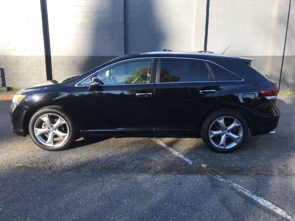 2013 Toyota Venza All Wheel Drive XLE AWD V6 4dr Crossover - cars &... for sale in Lynnwood, WA – photo 2