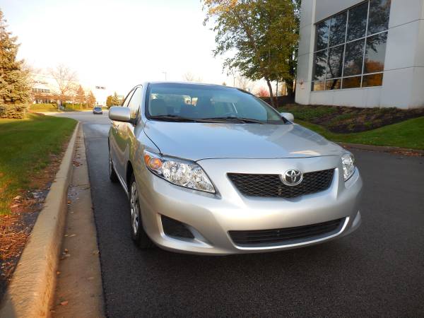 2010 Toyota Corolla LE - cars & trucks - by owner - vehicle... for sale in Bartlett, IL – photo 5
