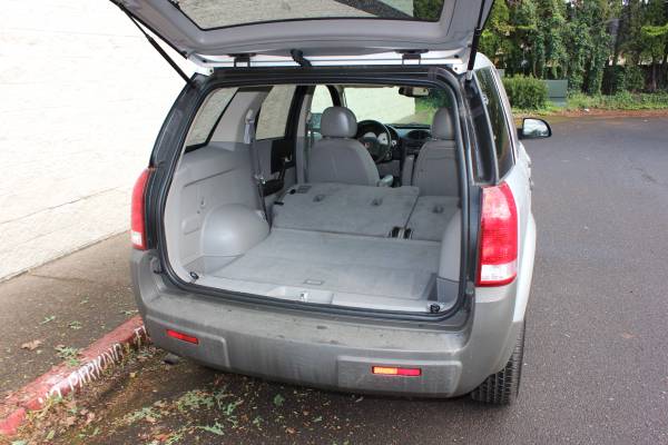 2005 Saturn Vue SUV 2wheel drive - 5 speed manual transmission! for sale in Corvallis, OR – photo 15