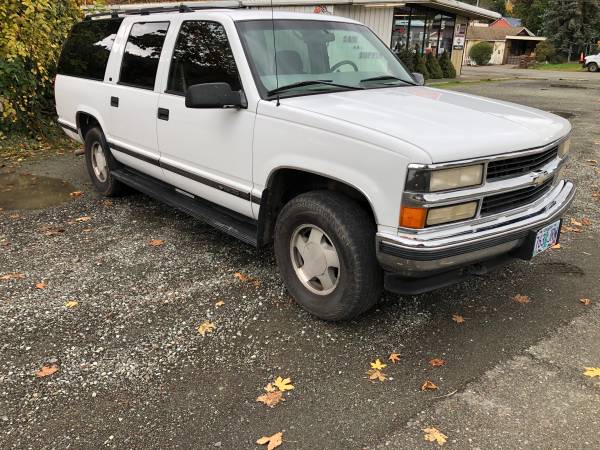 1999 Suburban - cars & trucks - by owner - vehicle automotive sale for sale in Canyonville, OR – photo 2