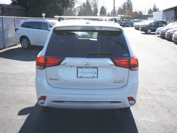 2019 Mitsubishi Outlander PHEV 4x4 4WD Electric GT SUV for sale in Milwaukie, OR – photo 6