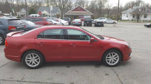 2012 Ford Fusion SEL, Runs Great! Leather! Loaded! ONLY $5900!! -... for sale in New Albany, KY – photo 2
