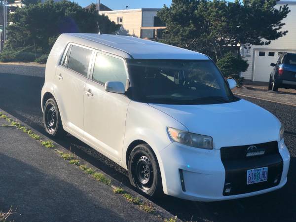 2009 Scion xB - cars & trucks - by owner - vehicle automotive sale for sale in Newport, OR – photo 2