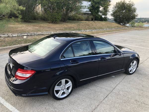 2011 Mercedes-Benz c300 - cars & trucks - by owner - vehicle... for sale in Spicewood, TX – photo 3