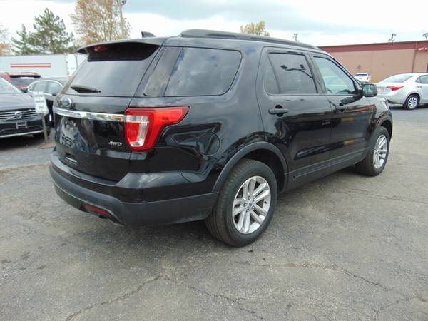 2017 Ford Explorer Base - cars & trucks - by dealer - vehicle... for sale in Highland, IL – photo 20