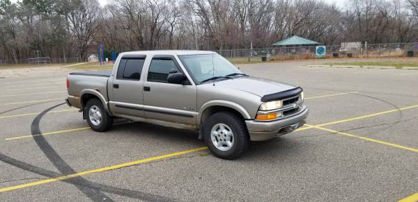 2003 Chevy S10 Crew Cab 4x4 - cars & trucks - by owner - vehicle... for sale in La Crosse, WI – photo 3