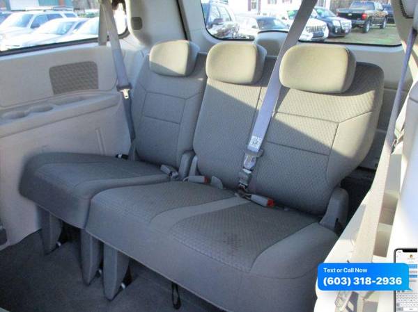 2010 Chrysler Town Country Touring Full Power Affordable ~ Warranty... for sale in Brentwood, VT – photo 23
