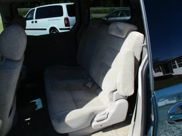 2004 Kia Sedona LX Minivan, Green, 3.5L V6, Cloth, Loaded, Seats7,112K for sale in Sanford, NC 27330, NC – photo 11