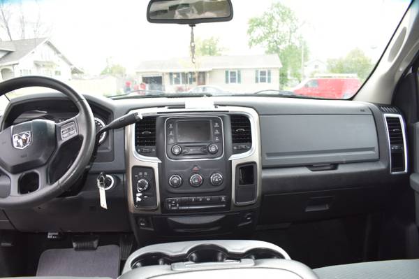 2013 RAM 2500 4WD Crew Cab 149 SLT - - by dealer for sale in Osgood, WV – photo 11