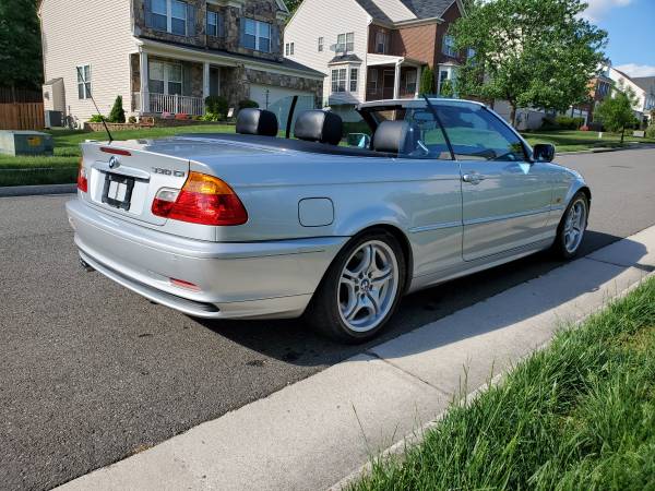 One owner BMW 330 cic low miles (MT) for sale in Alexandria, District Of Columbia – photo 5