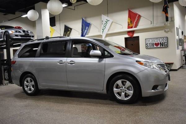 2015 Toyota Sienna LE for sale in Canton, MA – photo 4