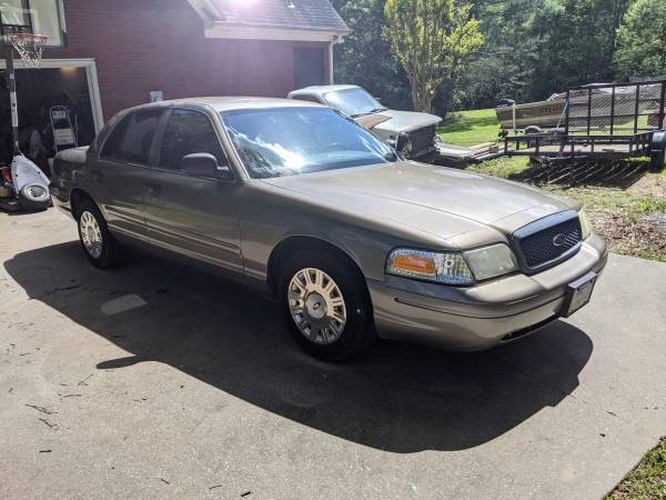 2003 Crown Vic for sale in Alexis, NC – photo 3