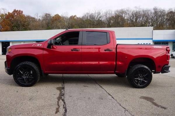 2021 Chevrolet Silverado 1500 - - by dealer for sale in Milford, OH – photo 2