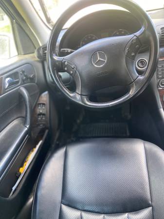 Mercedes Benz C280 for sale in Minneapolis, MN – photo 10