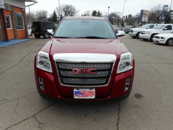 ★★★ 2015 GMC Terrain SLE-2 / All-Wheel Drive / Loaded Up! ★★★ - cars... for sale in Grand Forks, ND – photo 3