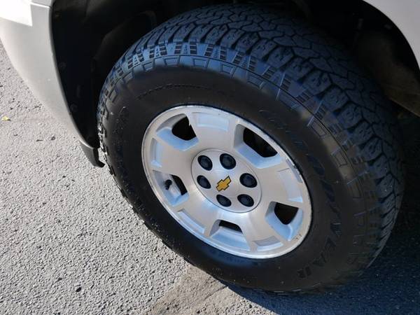 2014 Chevrolet Chevy Tahoe Lt - cars & trucks - by dealer - vehicle... for sale in Burnsville, MN – photo 10