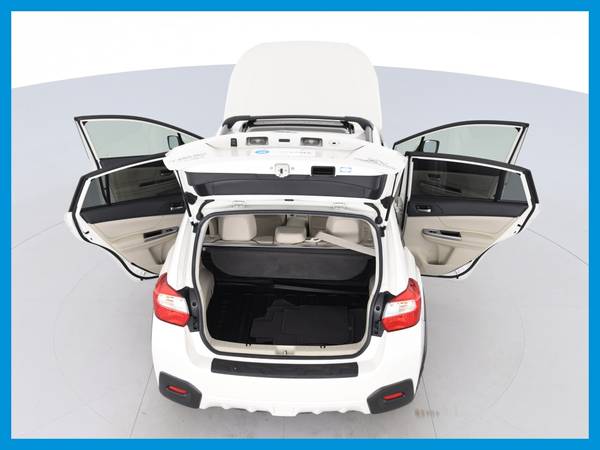 2015 Subaru XV Crosstrek Limited Sport Utility 4D hatchback White for sale in NEWARK, NY – photo 18