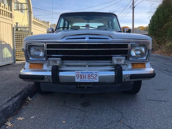 1990 Jeep Grand Wagoneer WOW!! - cars & trucks - by owner - vehicle... for sale in Gloucester, MA – photo 2