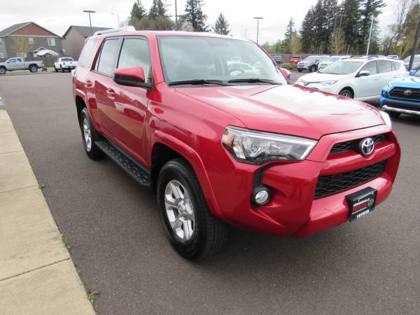 2017 Toyota 4Runner SR5 for sale in McMinnville, OR – photo 4