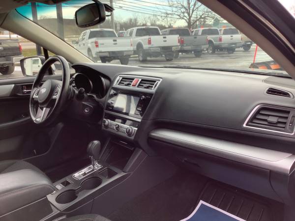 Clean! 2015 Subaru Outback 2.5i Premium! AWD! Finance Guaranteed! -... for sale in Ortonville, MI – photo 20
