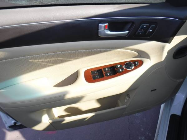 2012 Hyundai Genesis 3.8L V6 Navi for sale in New Port Richey , FL – photo 7