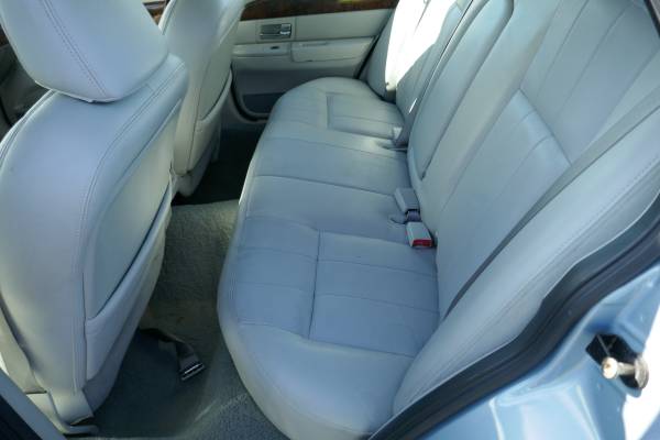 2005 MERCURY GRAND MARQUIS - 81K MILES - - by dealer for sale in Clearwater, FL – photo 10
