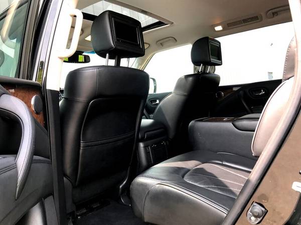 2011 Infiniti QX56 - AWD ** 2 Dvds ** Sunroof ** NAVI ** 3rd Row Seati for sale in Madison, WI – photo 19