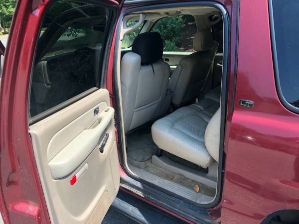 2002 Chevrolet Suburban - cars & trucks - by owner - vehicle... for sale in Lightfoot, VA – photo 7