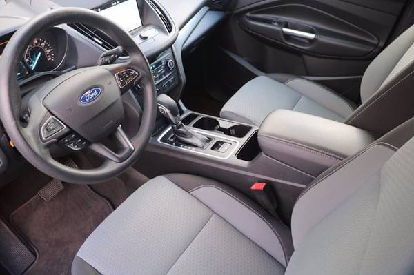 2018 Ford Escape SE hatchback Gray - cars & trucks - by dealer -... for sale in Nampa, ID – photo 11